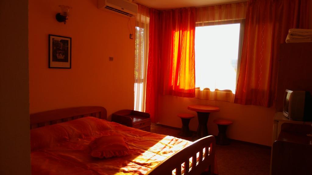 Stefan Family Hotel Kranevo Chambre photo